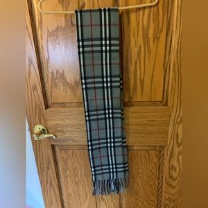 Burberry Scarf gray plaid check lambs wool stole wrap scarf